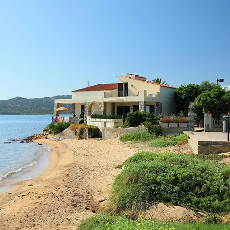 Paola By Interhome * Cannigione